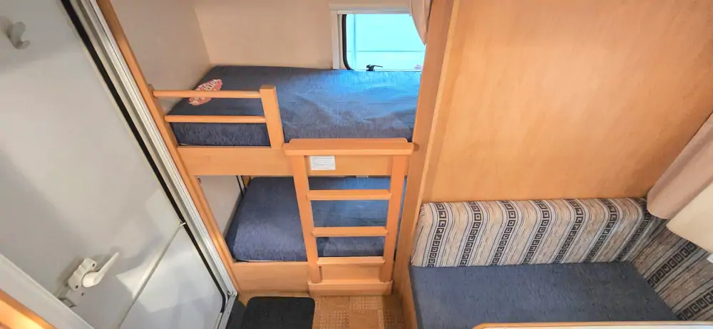 Occasion CARAVELAIR ALBA ANTARES 426 FAMILY 6