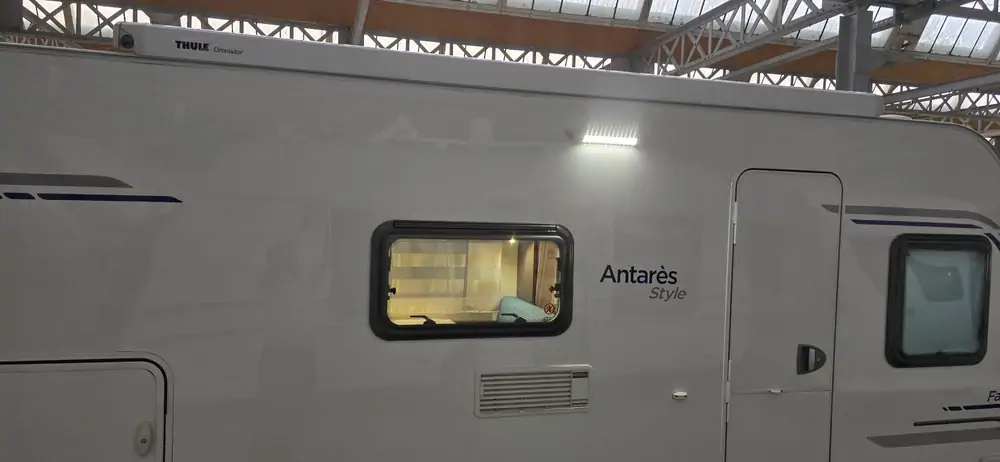 Occasion CARAVELAIR ANTARES STYLE 476 PE 3