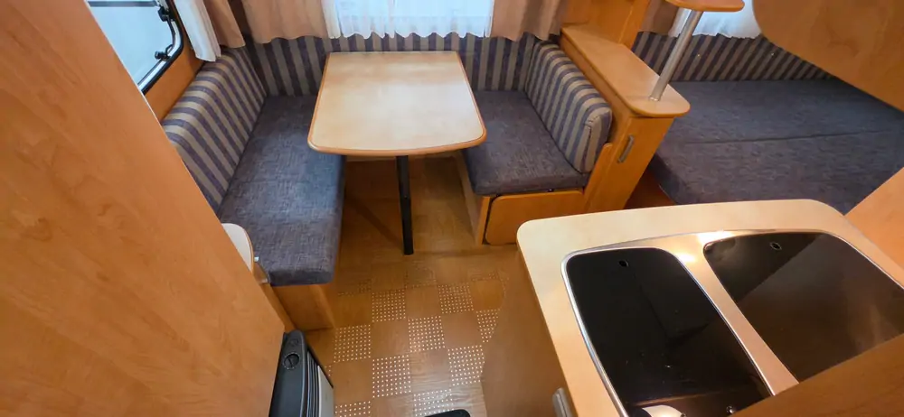 Occasion CARAVELAIR ANTARES LUXE 420 8