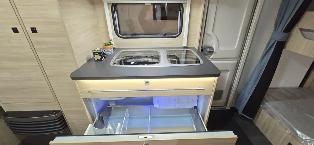 Nouveau CARAVELAIR ALBA 486 STYLE 7