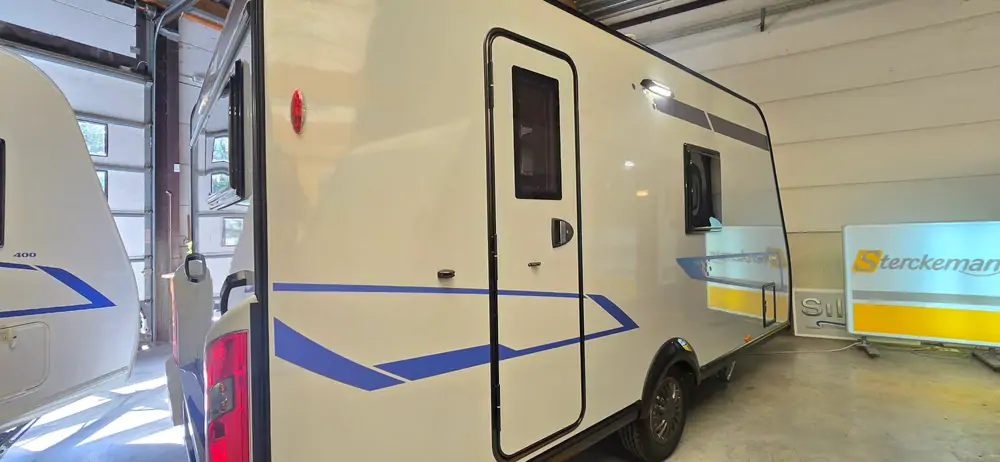 Nieuw CARAVELAIR 410 SPORT LINE 2