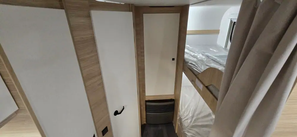 Nouveau STERCKEMAN 496PE EASY 4