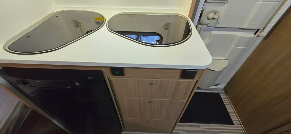 Occasion ADRIA AVIVA 390PS 5