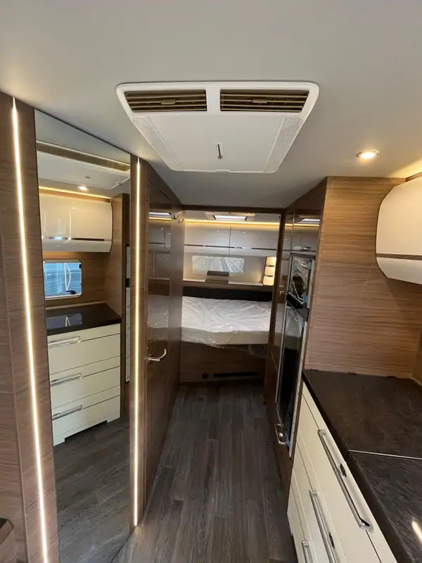 Nouveau TABBERT BELLINI 590 SDQ/F 5