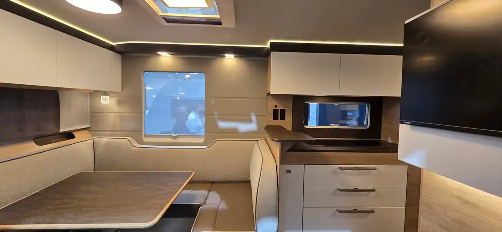 Nouveau TABBERT Pantiga 550TDL 2.5 Finest Edition 4