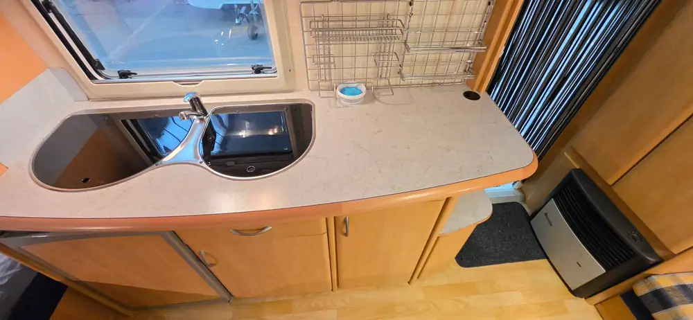 Occasion HOBBY DE LUXE 440E 6