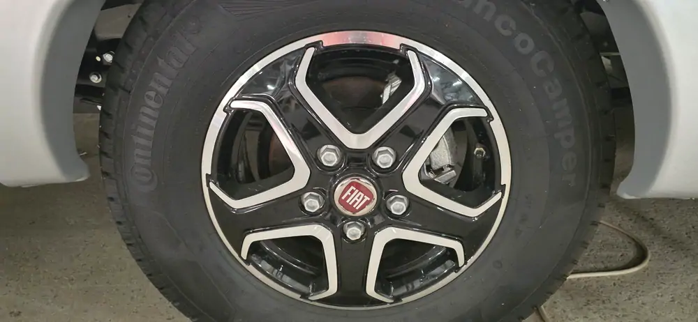 Nouveau ACROSS CAR AERO 677 FIAT 5