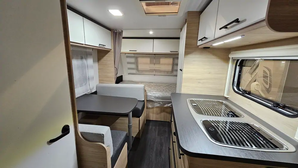 Nieuw CARAVELAIR ALBA LUXE 486 13