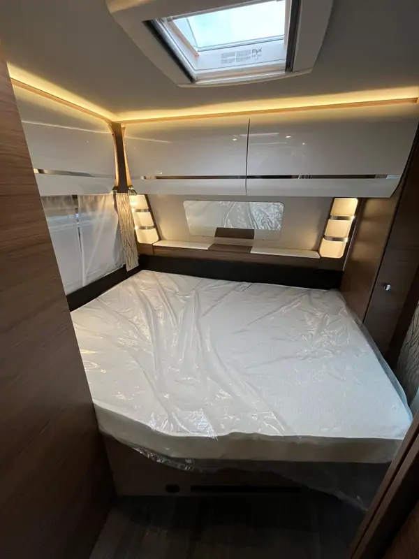 Nouveau TABBERT BELLINI 590 SDQ/F 7