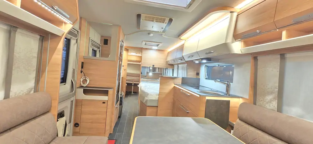 Nouveau TABBERT DA VINCI 700 KD 4