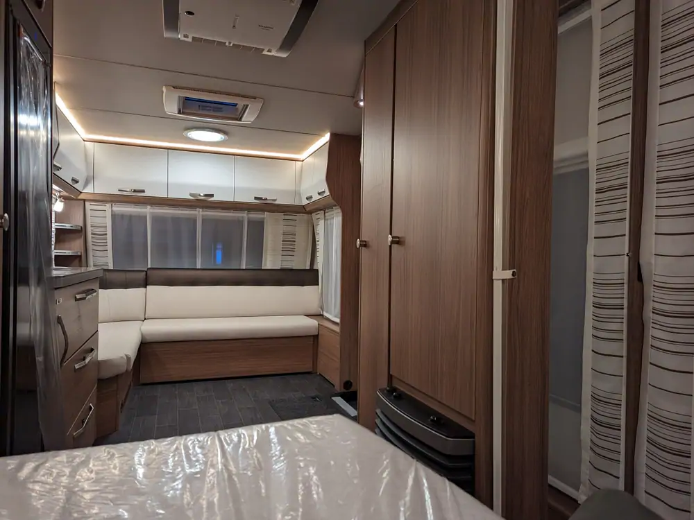 Nieuw TABBERT Bottesini 590 DS/F Porte avant 20