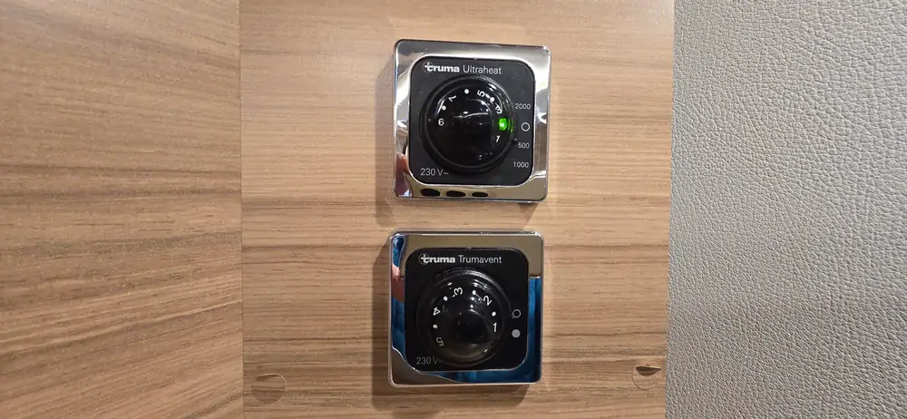 Occasion TABBERT BELLINI 390 11