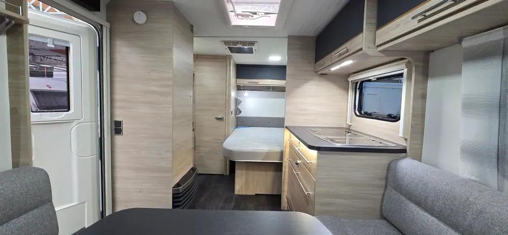 Occasion CARAVELAIR Antares Titanium 455 5