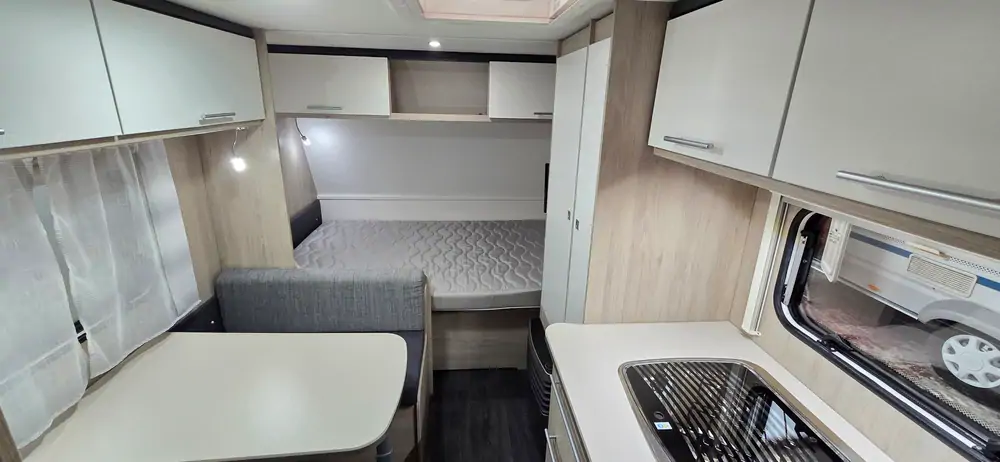 Occasion CARAVELAIR Alba 486 familly 4