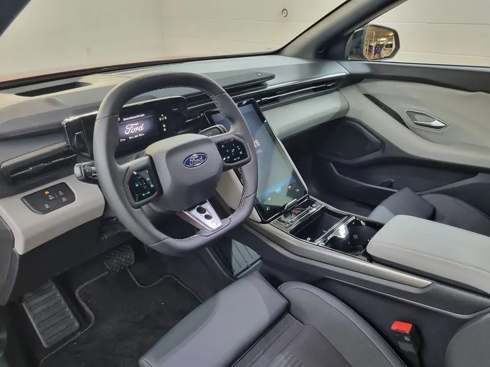 Demo Ford Cx740l capri Capri 79kWh Extended Range AWD 340pk/250kW - A1 PN4HQ - "Lucid Red" Exclusieve metaalkleur 7
