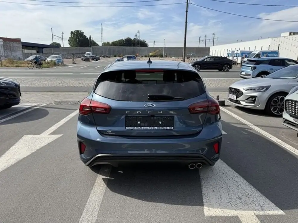 Demo Ford Focus mca ST-Line 1.0i EcoBoost 125pk / 92kW mHEV M6 - 5d PN4FT - "Chrome Blue" Metaalkleur 6