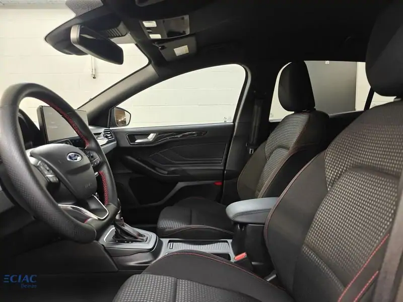 Occasie Ford Focus mca (c519) ST-Line 1.0i Ecoboost 155pk A7 Clipper 5
