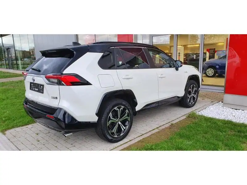 Occasie Toyota Rav4 plug-in SUV LWB Plug-in CVT Style Plus LHD 2PU - WHITE PEARL / BLACK ROOF 2