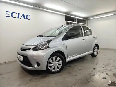 Occasie Toyota Aygo 5 D. 1,0 VVTI 5MT