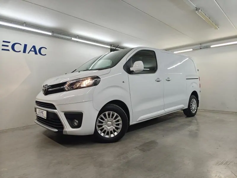 Toyota Proace 2.0L Diesel 144hp