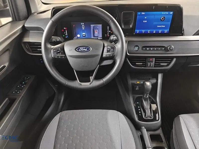 Occasie Ford V769 tourneo courier Titanium 1.0 Ecoboost 125pk / 92kw A7 PN4LQ - "Bursting Green" Metaalkleur 3