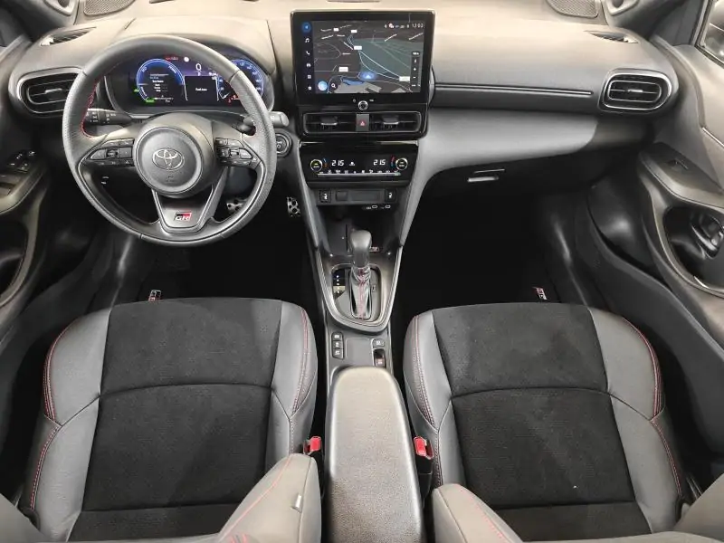 Occasie Toyota Yaris cross B-SUV 1.5 TNGA HEV 130 2WD CVT GR Sport M29 - Storm Grey Metallic / Black 5