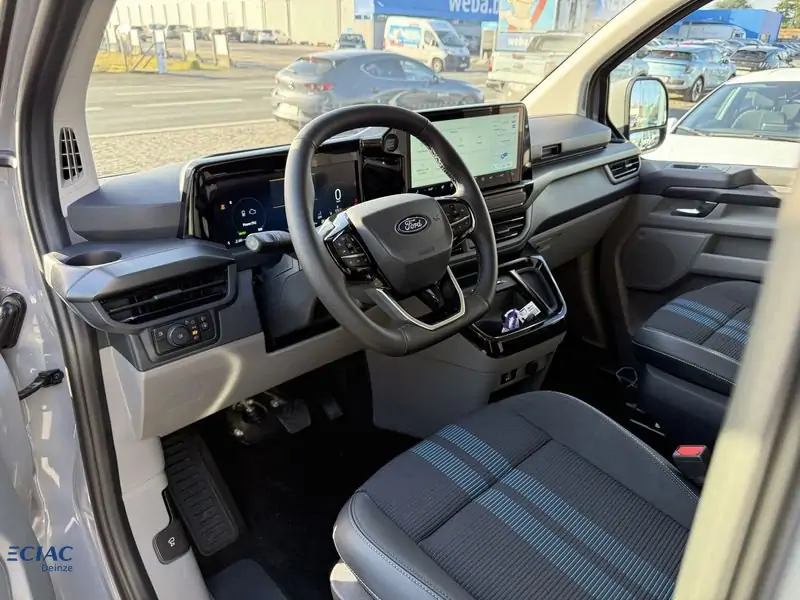 Occasie Ford Transit custom v710 MULTI-USE 320S SPORT 2.5T 227 T62P CT FWD SWB 2.5i 232pk / 171kW PHEV PN4EG - Premium niet-Metaalkleur: Grey Matter 12