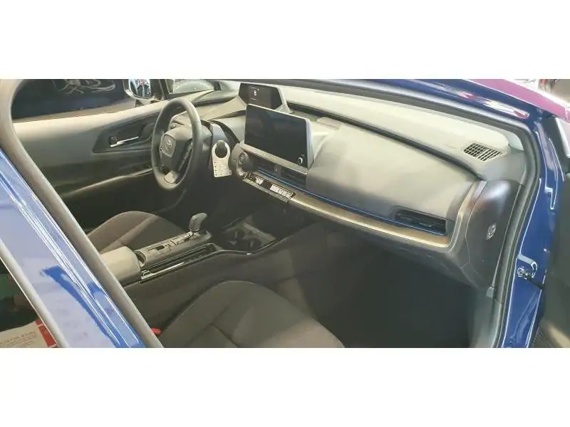 Nieuw Toyota Prius Premium Plus PLUG IN BLUE - BLUE 4