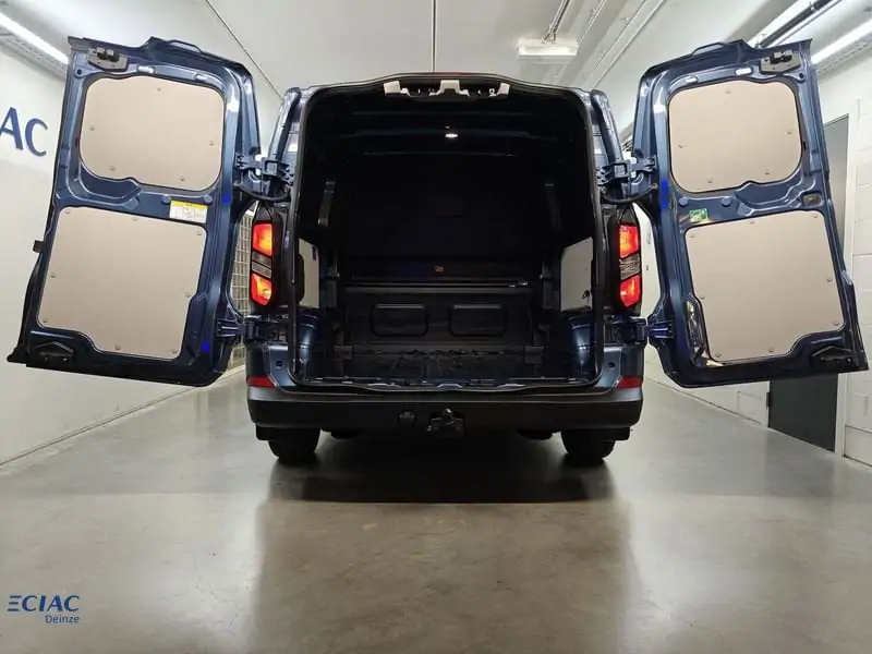 Occasie Ford Transit custom v710 MULTI-USE 320S TREND 2.0TD170 T6.2 A8 FWD SWB 2.0 TDCi 170pk PN4FT - PN4FT 8