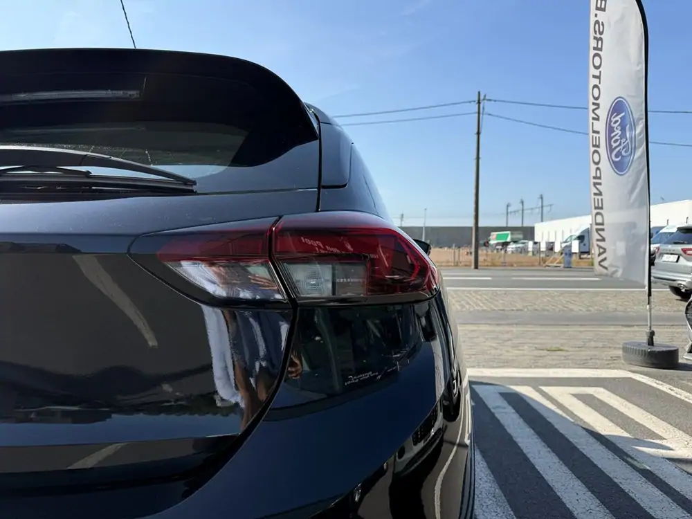 Occasie Opel Corsa . 9