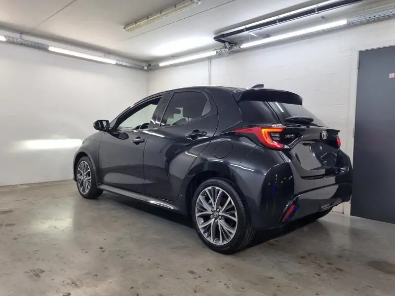 Occasie Toyota Yaris 5 d. 1.5 Hybrid e-CVT Style LHD 209 - NIGHT SKY BLACK METALLIC 7
