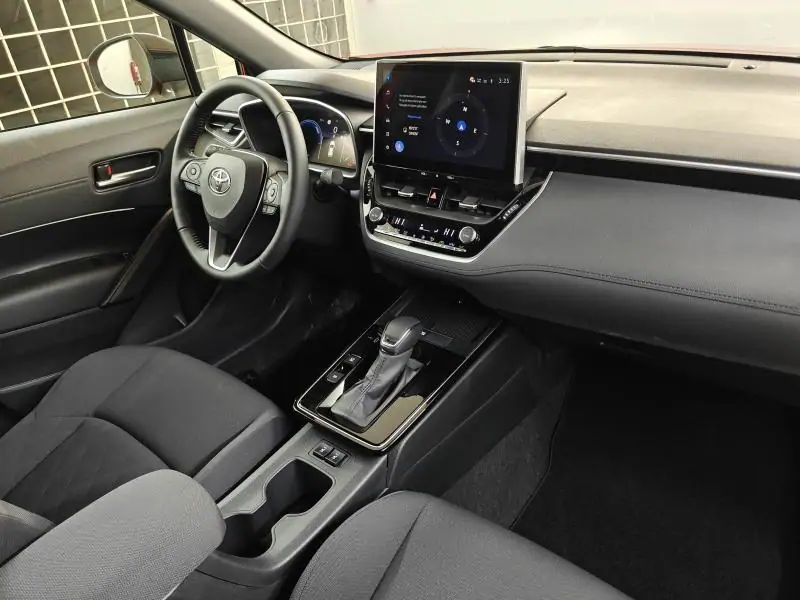 Nieuw Toyota Corolla Cross Style - Zetelverwarming - elek koffer - Nieuwe wagen RED - Rouge 11