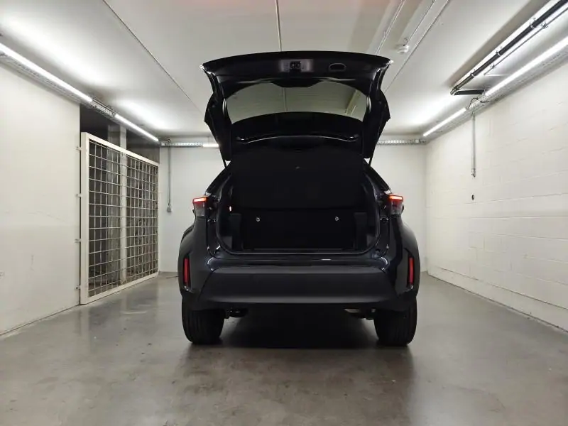 Occasie Toyota Yaris cross B-SUV 1.5 TNGA HEV 130 2WD CVT Executive 209 - NIGHT SKY BLACK METALLIC (209) 9