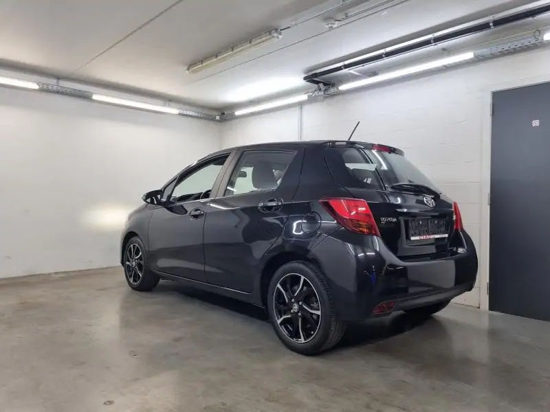 Occasie Toyota Yaris 1.4 D-4D 5D 5MT SOL 7