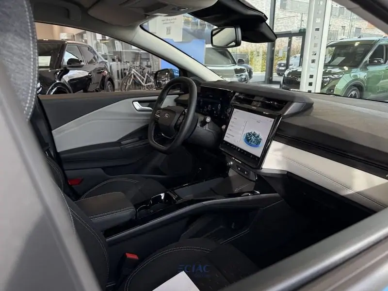 Nieuw Ford Puma mca (bx726) Gen-E 43kWh Standard Range 168pk/123kW A1 PN4KX - "Digital Aqua Blue" Exclusieve metaalkleur (Sound Edition) 11