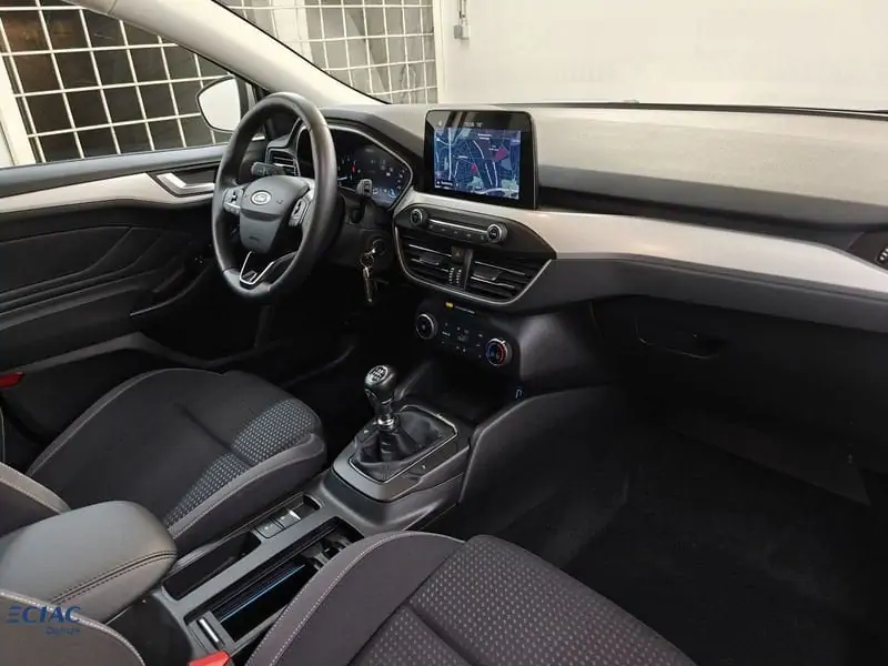 Occasie Ford Focus TR 5D 1.0IEB 100HP S-S M5 11