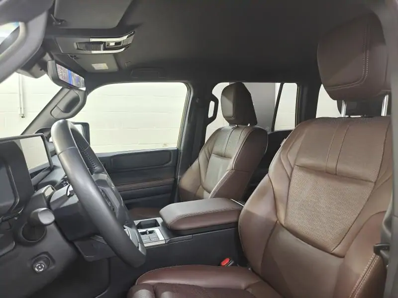 Occasie Toyota Land Cruiser First Edition - 18681km - Garantie YELLOW - Jaune 8