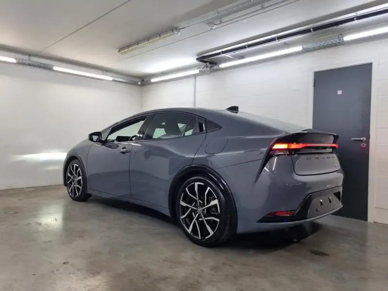 Occasie Toyota Prius PHEV Premium Plus + Pano dak GREY - Gris 7