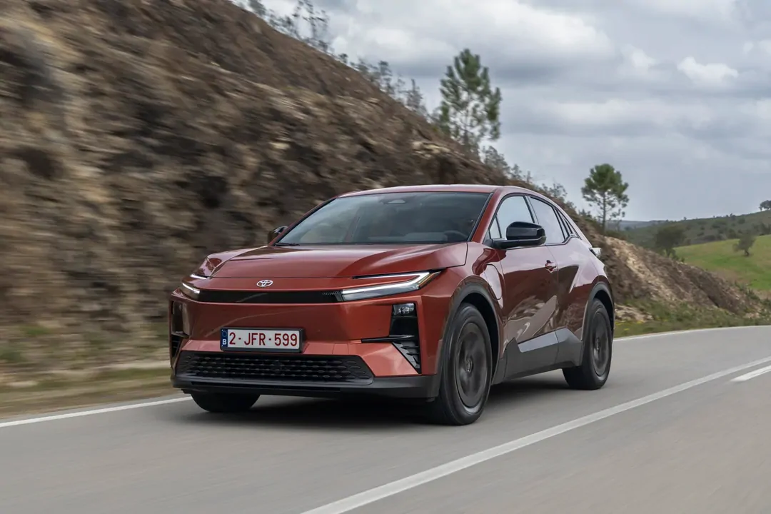 Ontdek de nieuwe C-HR+ tijdens een weekend Ardennen