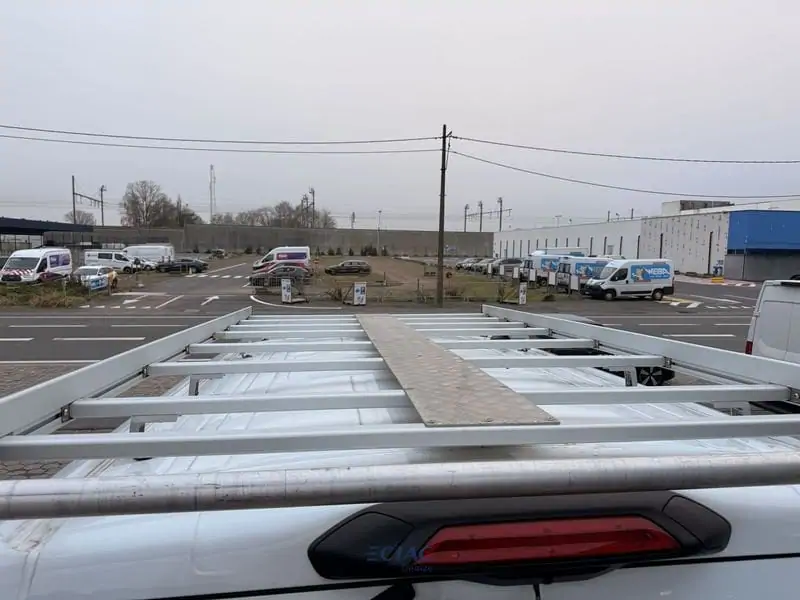 Occasie Ford Transit 2t mca 350L Gesloten bestelwagen L3 Trend M6 2.0 TD 165 pk N1 Euro 73W - Frozen White 11