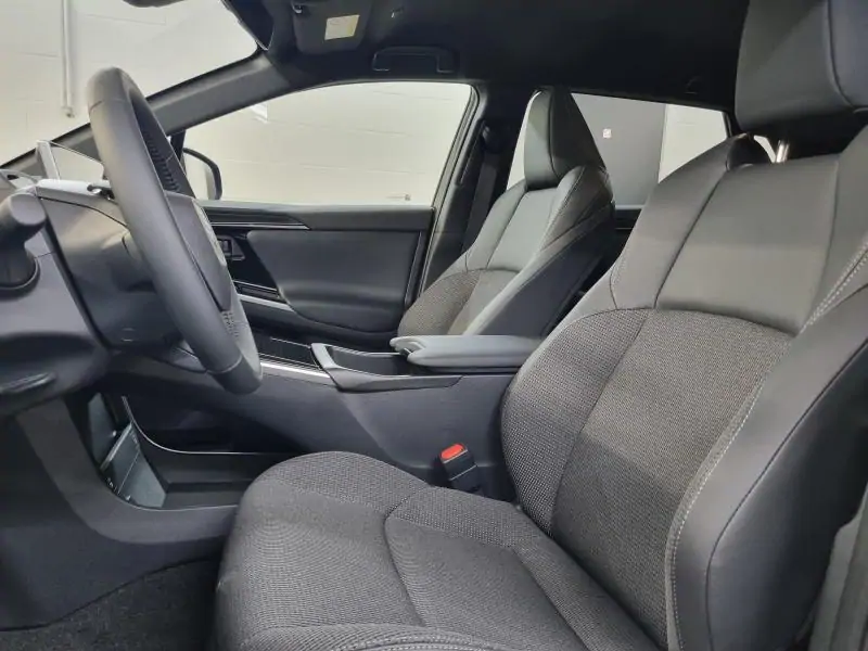Nieuw Toyota Bz4x SUV LWB EV 2WD AT Business Plus LHD 202 - BLACK 4