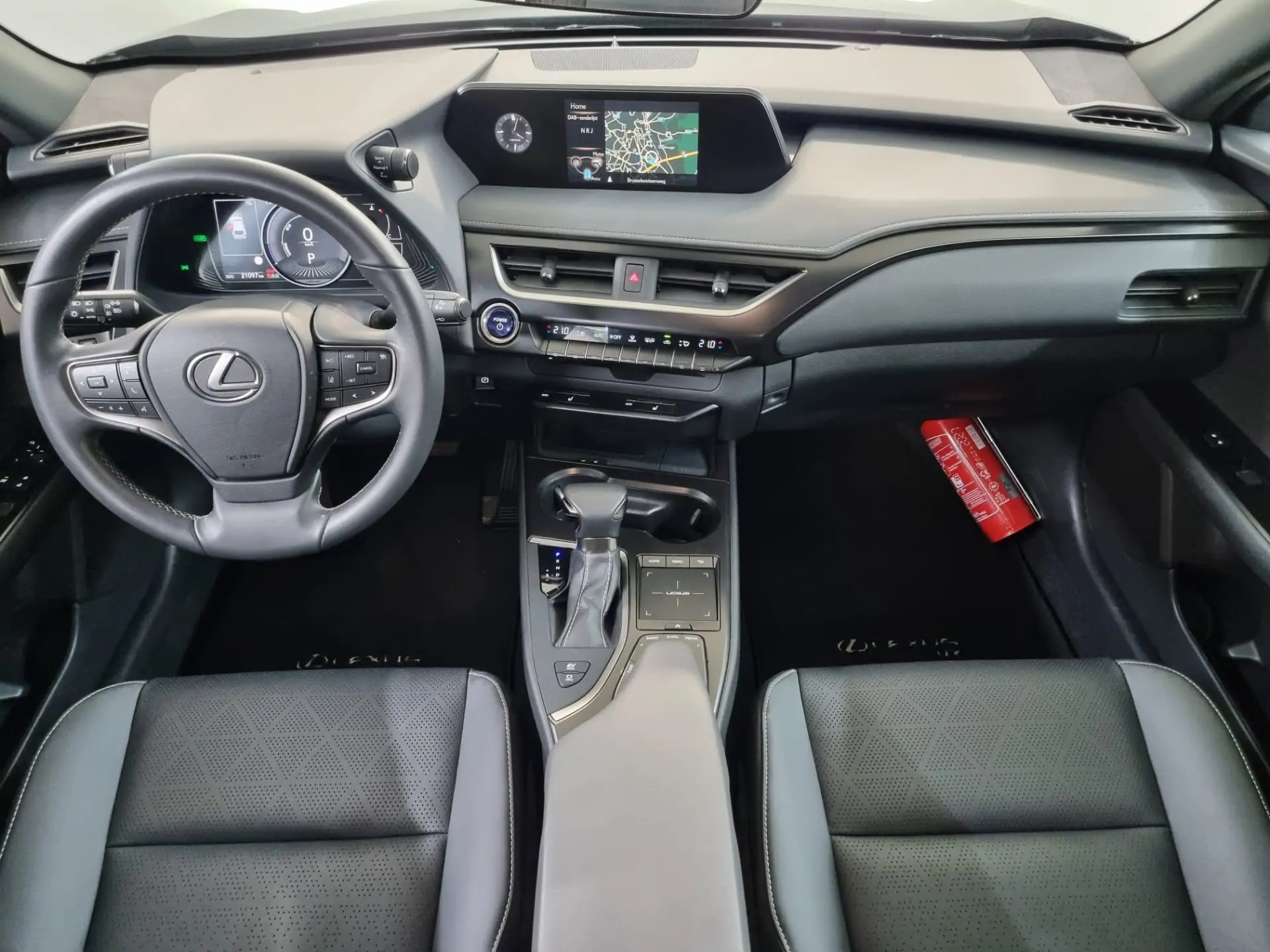 Occasie Lexus Ux Crossover 2.0L HEV E-CVT 2WD Business Li 223 - Graphite Black 3