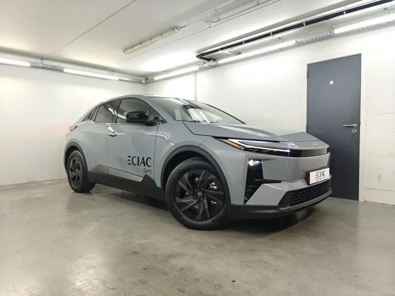 Toyota CH-R + Electric motor FR 165kW-