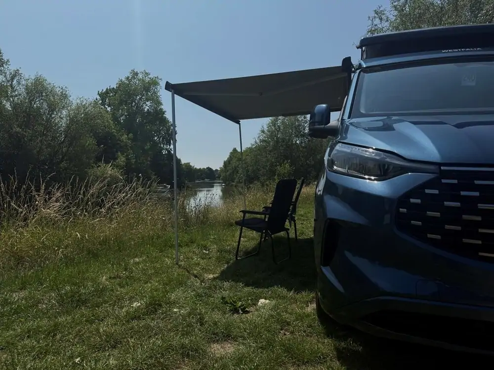 Nieuw Ford Transit custom v710 CAMPER 320S TITANIUM 2.0TD170 S6.2 A8 FWD LWB 2.0 TDCi 170pk / 125kW TODO - BLUE METALLIC 3