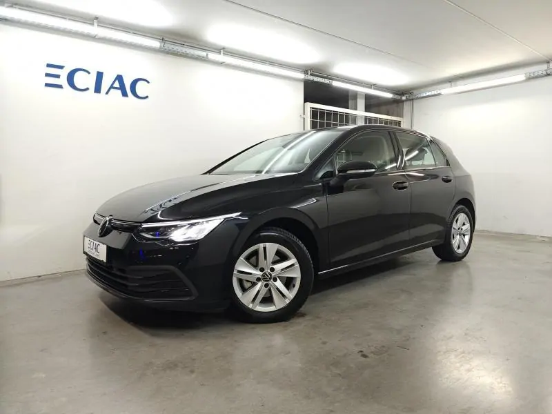 Volkswagen Golf 1.0 eTSI