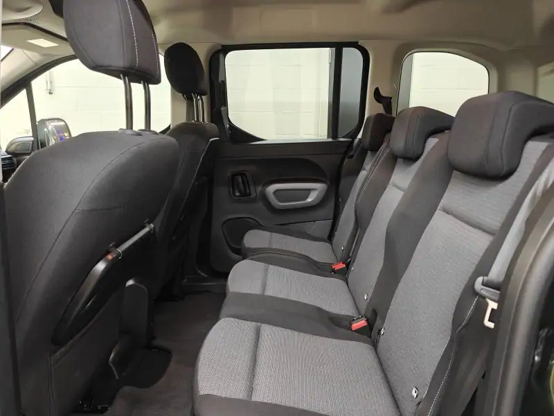 Occasie Toyota ProAce City Verso Family 5pl GREEN - Vert 7