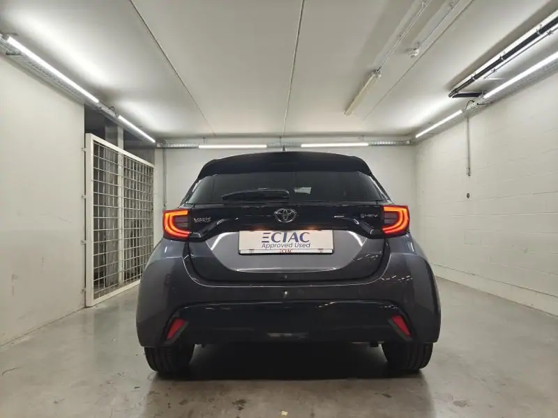 Occasie Toyota Yaris Style GREY - Gris 8
