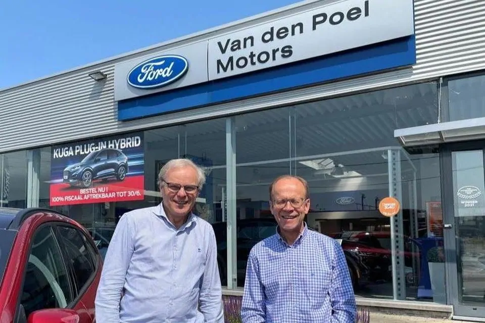 VAN DEN POEL
