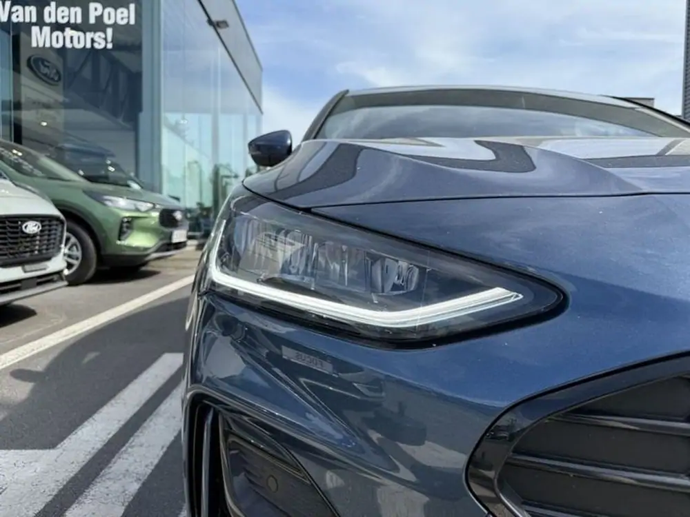 Demo Ford Focus mca ST-Line 1.0i EcoBoost 125pk / 92kW mHEV M6 - 5d PN4FT - "Chrome Blue" Metaalkleur 10