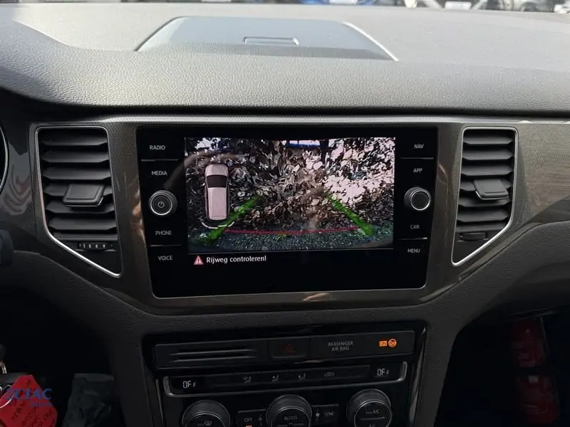 Occasie Volkswagen Golf sportsvan . 16